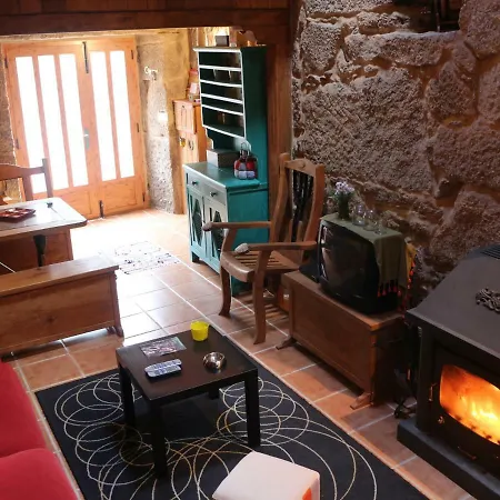 Bodega Rural Tipo Loft Casa di campagna Ourense