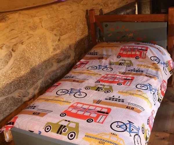 Bodega Rural Tipo Loft Kır Evi Ourense